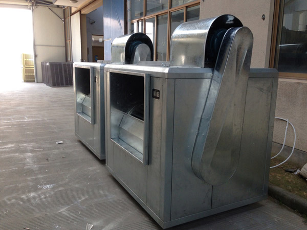 ؓ(f��)���L(f��ng)�C(j��)����չʾ